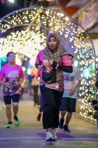 BIB: 16010, 848
                            <button type="button" onclick="openModal(24740886)" class="btn btn-primary btn-sm float-right btn-popup" data-toggle="modal" data-target=".modal-high-quality">
                        <i class="fas fa-shopping-cart"></i> Add to Cart
                    </button>
                                            <button type="button" onclick="isThisMe(24740886, true)" class="btn btn-success btn-sm float-right btn-popup btn-isme hidden" data-toggle="tooltip" data-placement="bottom" title="นี่คือรูปของคุณใช่ไหม คลิกที่นี่เพื่อเอาเข้าอัลบั้ม">
                        <i class="fas fa-plus"></i> Add to album
                    </button>
                    <button type="button" onclick="isThisMe(24740886, false)" class="btn btn-warning btn-sm float-right btn-popup btn-isnotme hidden">
                        <i class="fas fa-ban"></i> Remove from album
                    </button>